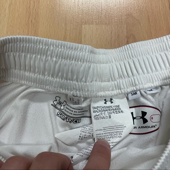Under Armour University of Maryland Pants/Shorts? (~14.5" Inseam) Full Zip Sides - Picture 3 of 4